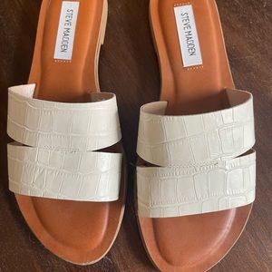 Women’s Steve Madden sandals